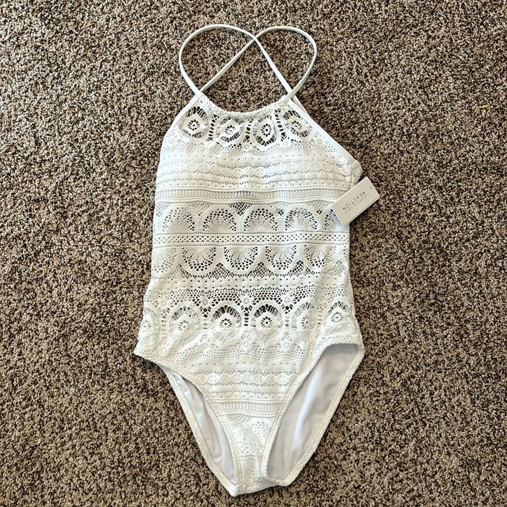White One Piece Kenneth Cole Reaction Swim Suit